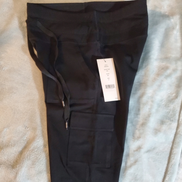 NWT DKNY Sports Leggings - Picture 5 of 5